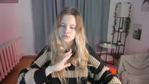 Mila 3 online show from 11/16/25, 05:13