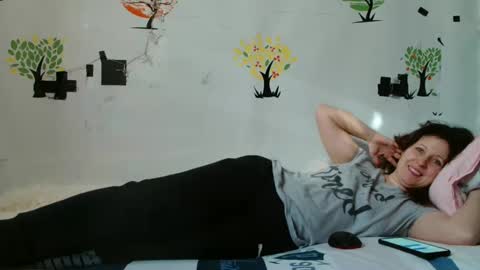 WildPersia online show from 02/11/25, 12:16