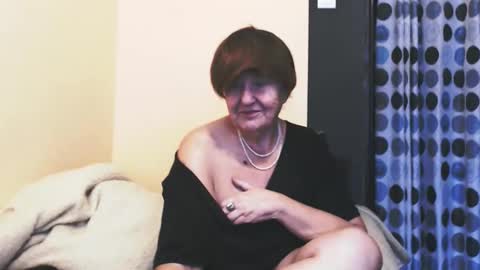 WildRedCat online show from 10/18/25, 11:11