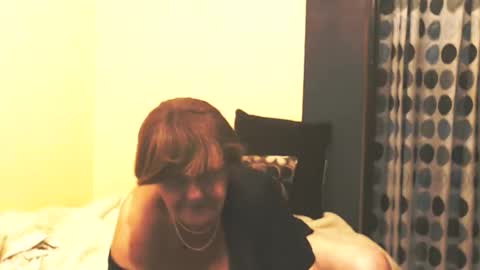 WildRedCat online show from 10/29/25, 10:22