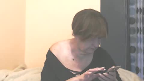 WildRedCat online show from 11/11/25, 11:32