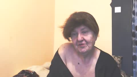 WildRedCat online show from 03/25/26, 01:17