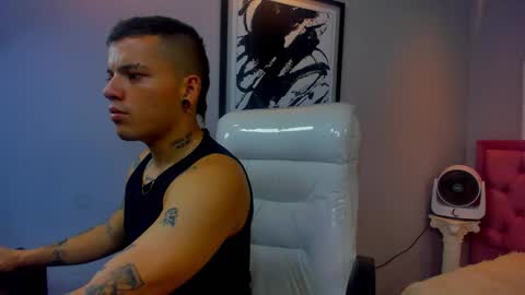 wild online show from 09/22/25, 04:03