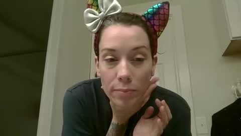 Penny online show from 11/17/25, 01:00