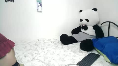 Rhean online show from 02/14/25, 02:12