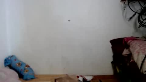 Snapshot of wildwetxsandra chatting on 02/06/26, 12:59 sandra online show from 02/06/26, 12:59