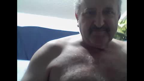 wihob26 online show from 01/17/25, 09:17