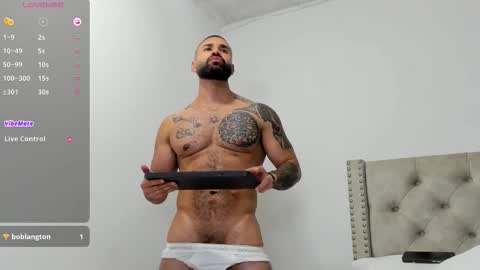 Snapshot of will20022 chatting on 12/23/25, 12:41 BASTIANBURDESX online show from 12/23/25, 12:41