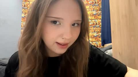 Snapshot of willenasow chatting on 01/10/26, 03:25 Olivia online show from 01/10/26, 03:25