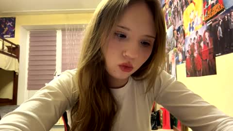 Olivia online show from 02/08/26, 06:00