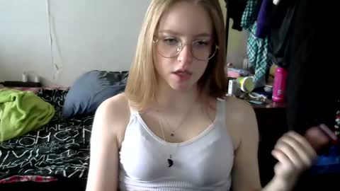 Olivia online show from 07/14/26, 07:24