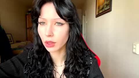 Snapshot of willettealfiero chatting on 05/07/26, 05:35 Sophia online show from 05/07/26, 05:35