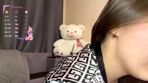 Adele online show from 02/25/26, 05:22