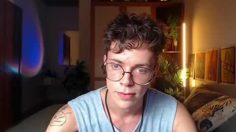 William online show from 05/13/26, 02:47