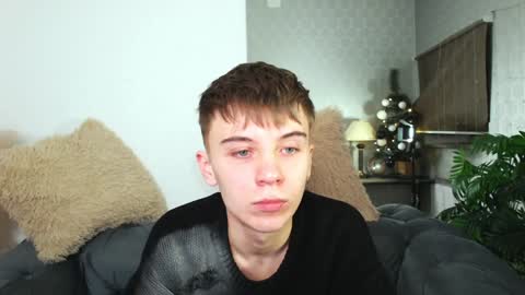 Snapshot of william_ross chatting on 12/27/24, 09:32 will online show from 12/27/24, 09:32