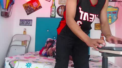 Snapshot of willians__ chatting on 03/05/25, 02:36 willians__ online show from 03/05/25, 02:36