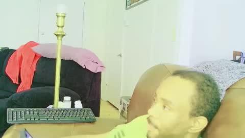 YaBoyTJ online show from 12/22/25, 03:53