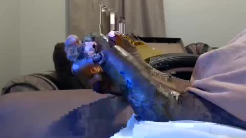 Snapshot of willied1985 chatting on 02/11/25, 09:20 willy d bbc uncut bigdick edging online show from 02/11/25, 09:20