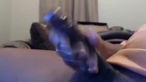 Snapshot of willied1985 chatting on 02/27/25, 01:05 willy d bbc uncut bigdick edging online show from 02/27/25, 01:05