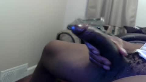 Snapshot of willied1985 chatting on 11/27/25, 11:34 willy d bbc uncut bigdick edging online show from 11/27/25, 11:34