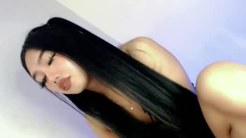 LE XI online show from 01/18/26, 10:46