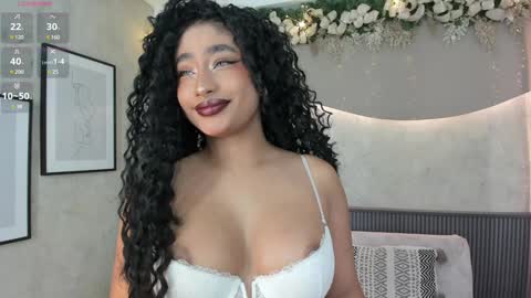 Ms Willow online show from 12/28/24, 11:52