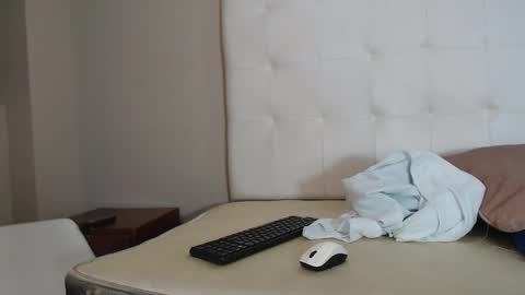 luna online show from 01/12/26, 12:10