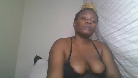 willyoubemine1 online show from 01/02/25, 11:06