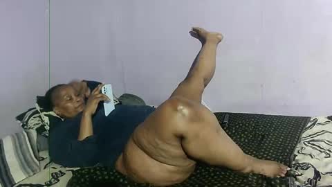 wilmaassylum online show from 01/07/25, 01:03