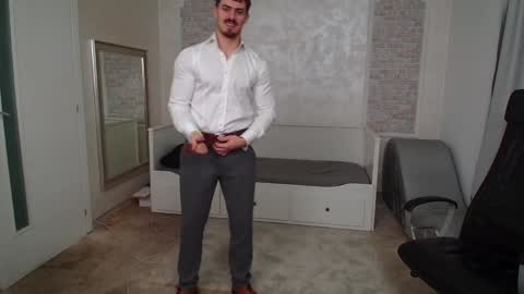 WilsonJules online show from 12/13/24, 02:27