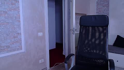 WilsonJules online show from 01/17/25, 08:33