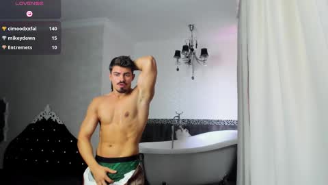 WilsonJules online show from 10/04/25, 07:28