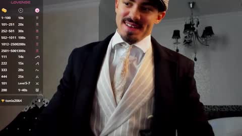 WilsonJules online show from 10/13/25, 04:34