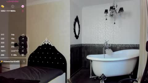 WilsonJules online show from 10/14/25, 05:08