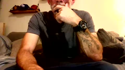 wingnutt765733 online show from 02/19/26, 07:37