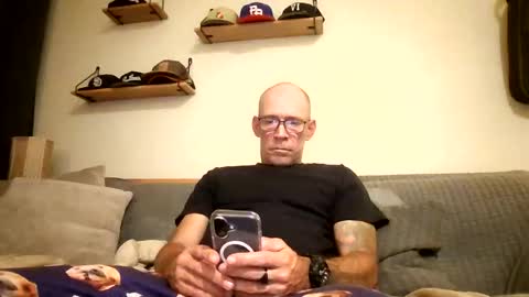 Snapshot of wingnutt765733 chatting on 03/10/26, 03:33 wingnutt765733 online show from 03/10/26, 03:33