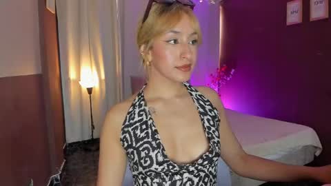 Snapshot of wini_fer chatting on 05/28/26, 02:36 Wini Fer online show from 05/28/26, 02:36