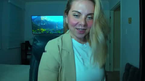 Winter Miracle online show from 10/05/25, 05:50