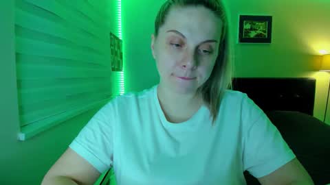 Winter Miracle online show from 03/13/26, 04:52