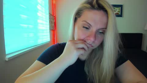 Winter Miracle online show from 03/31/26, 04:40