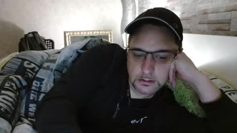 Dirty online show from 01/01/25, 10:13