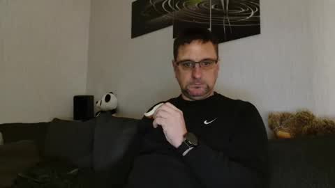 Dirty online show from 11/04/25, 08:19