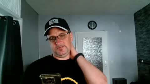 Dirty online show from 06/14/26, 10:28