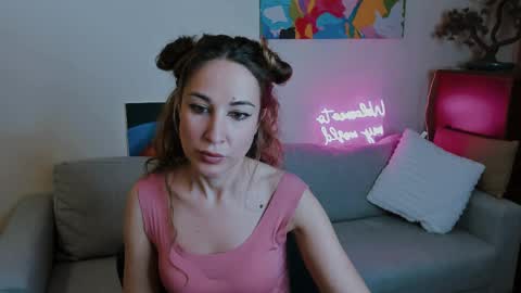 Sarah Curly online show from 05/05/26, 09:12