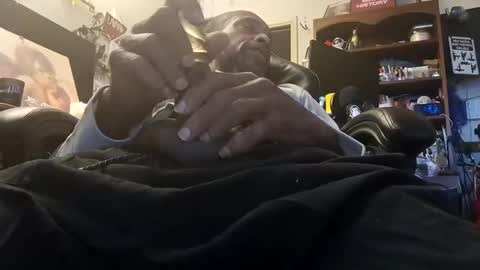 Snapshot of wiseguy2use chatting on 01/22/25, 09:32 Cat Daddy online show from 01/22/25, 09:32