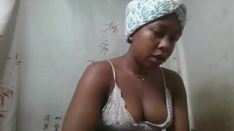 Snapshot of wissinaaa chatting on 10/05/25, 11:46 wissinaaa online show from 10/05/25, 11:46