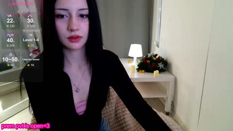 Vivian online show from 01/13/26, 05:35