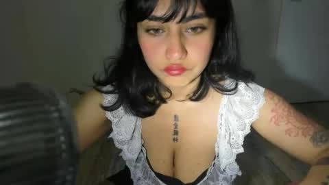 witch_3333 online show from 07/05/26, 03:45