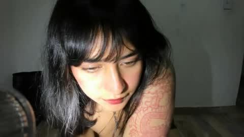 witch_3333 online show from 07/14/26, 06:46
