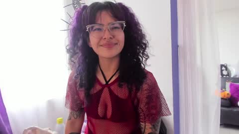     Luna Violeta  A r t i s t  online show from 01/07/25, 07:49